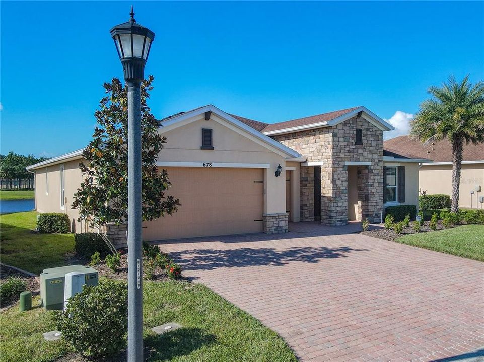 Active With Contract: $440,500 (4 beds, 3 baths, 2326 Square Feet)