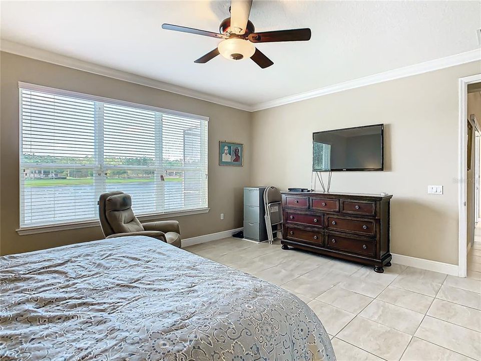 Active With Contract: $440,500 (4 beds, 3 baths, 2326 Square Feet)