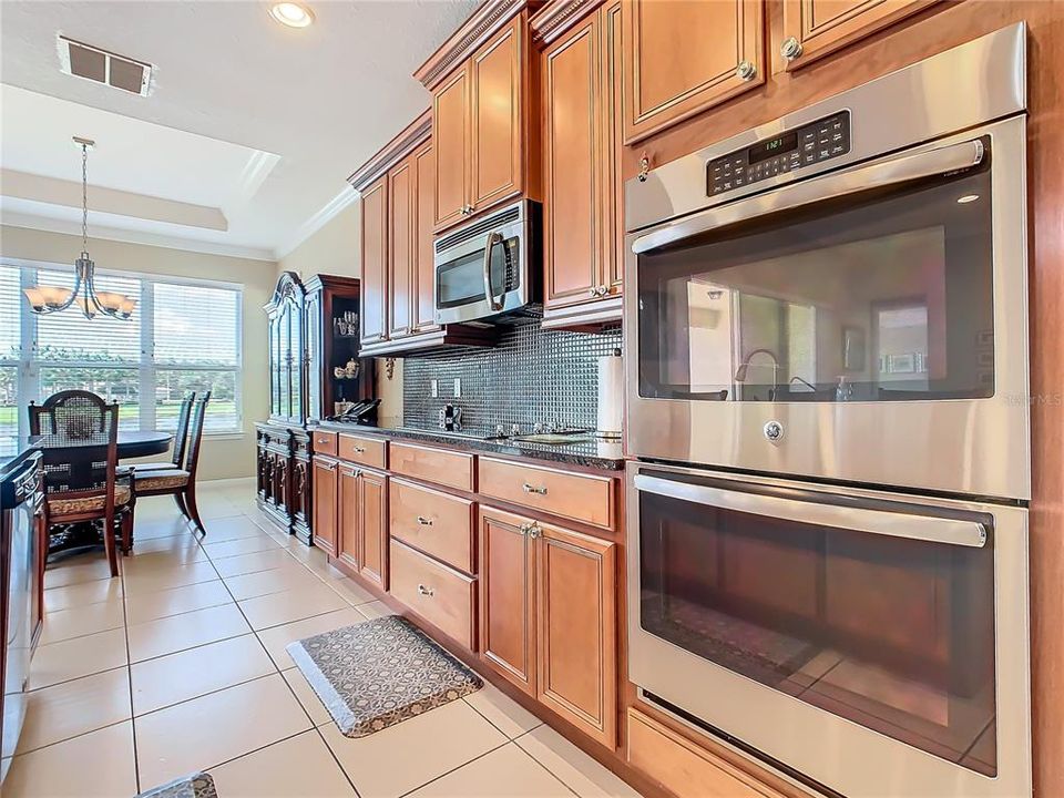 Active With Contract: $440,500 (4 beds, 3 baths, 2326 Square Feet)