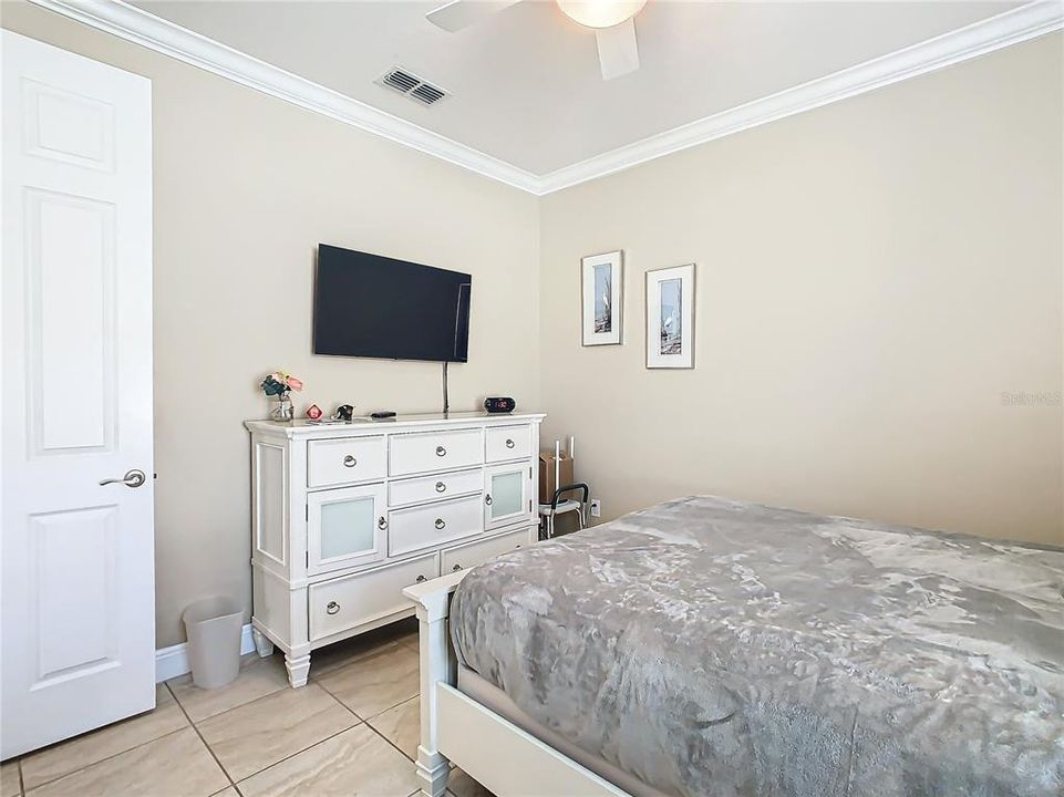 Active With Contract: $440,500 (4 beds, 3 baths, 2326 Square Feet)