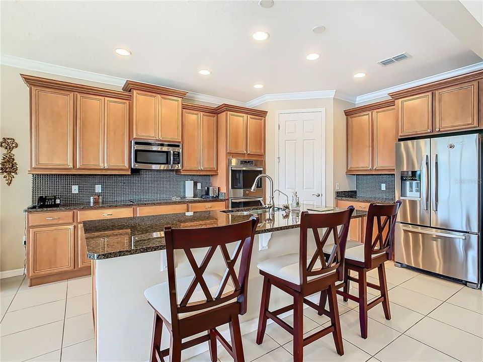 Active With Contract: $440,500 (4 beds, 3 baths, 2326 Square Feet)