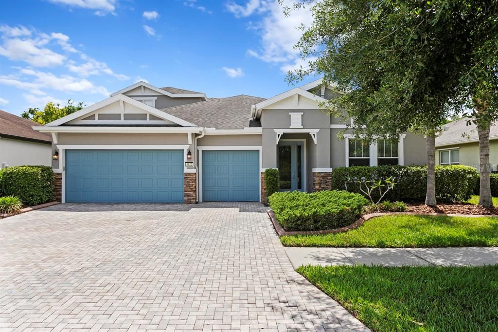 For Sale: $750,000 (4 beds, 3 baths, 3243 Square Feet)