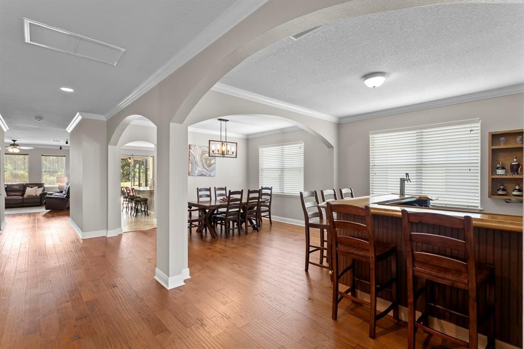 For Sale: $750,000 (4 beds, 3 baths, 3243 Square Feet)