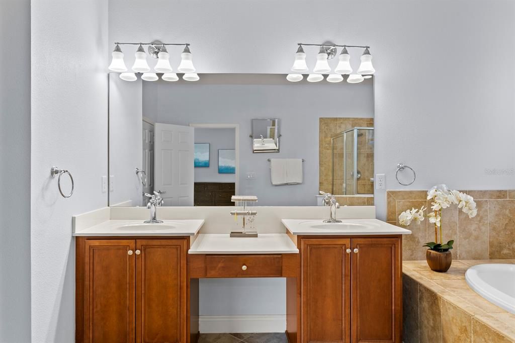 For Sale: $750,000 (4 beds, 3 baths, 3243 Square Feet)