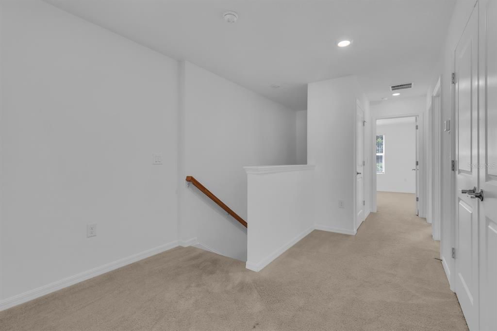 For Rent: $2,050 (3 beds, 2 baths, 1574 Square Feet)