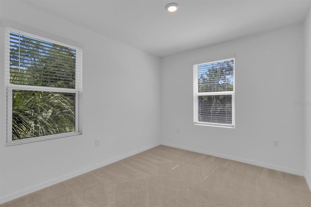 For Rent: $2,050 (3 beds, 2 baths, 1574 Square Feet)