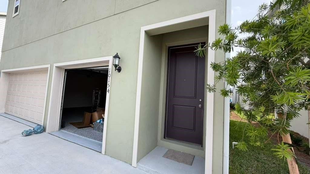 For Rent: $1,800 (1 beds, 1 baths, 680 Square Feet)