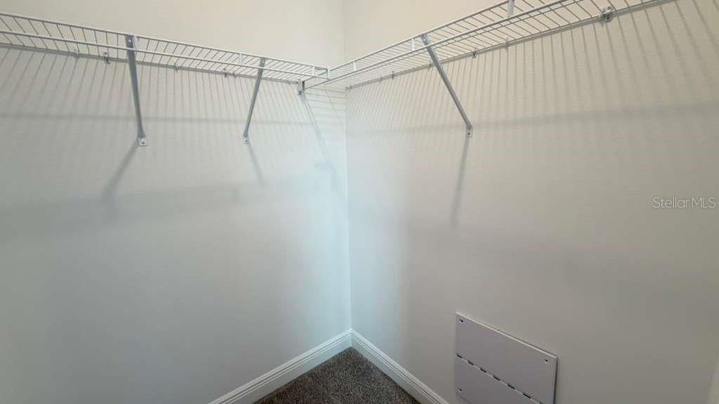 For Rent: $1,800 (1 beds, 1 baths, 680 Square Feet)