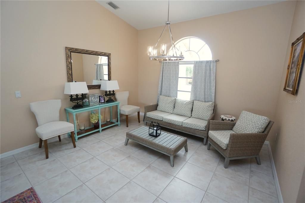For Sale: $795,000 (4 beds, 3 baths, 2904 Square Feet)