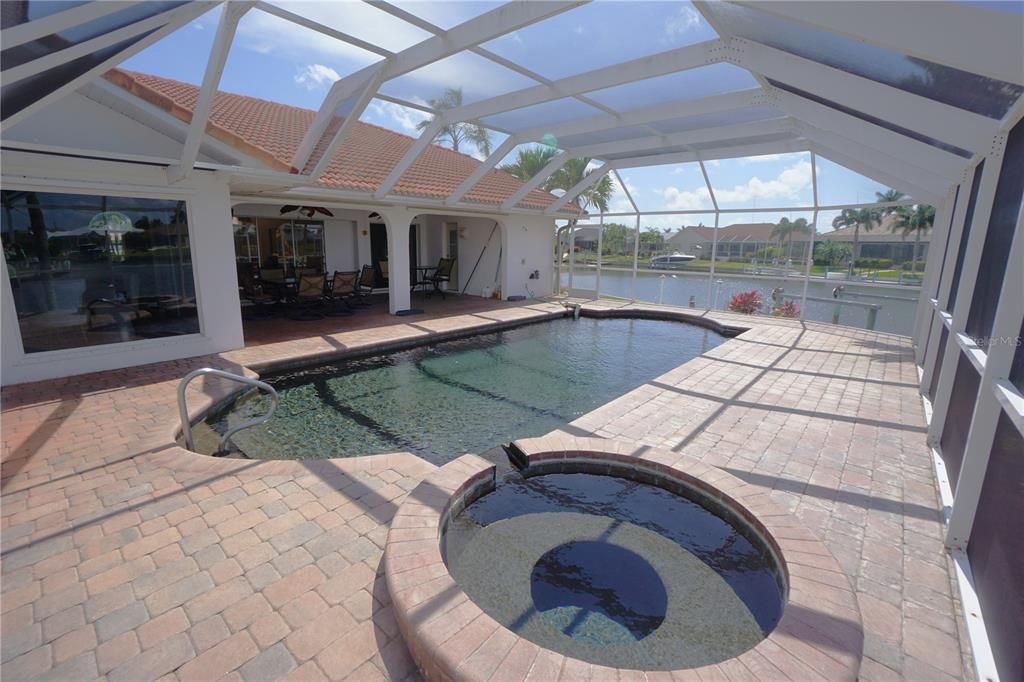 For Sale: $795,000 (4 beds, 3 baths, 2904 Square Feet)