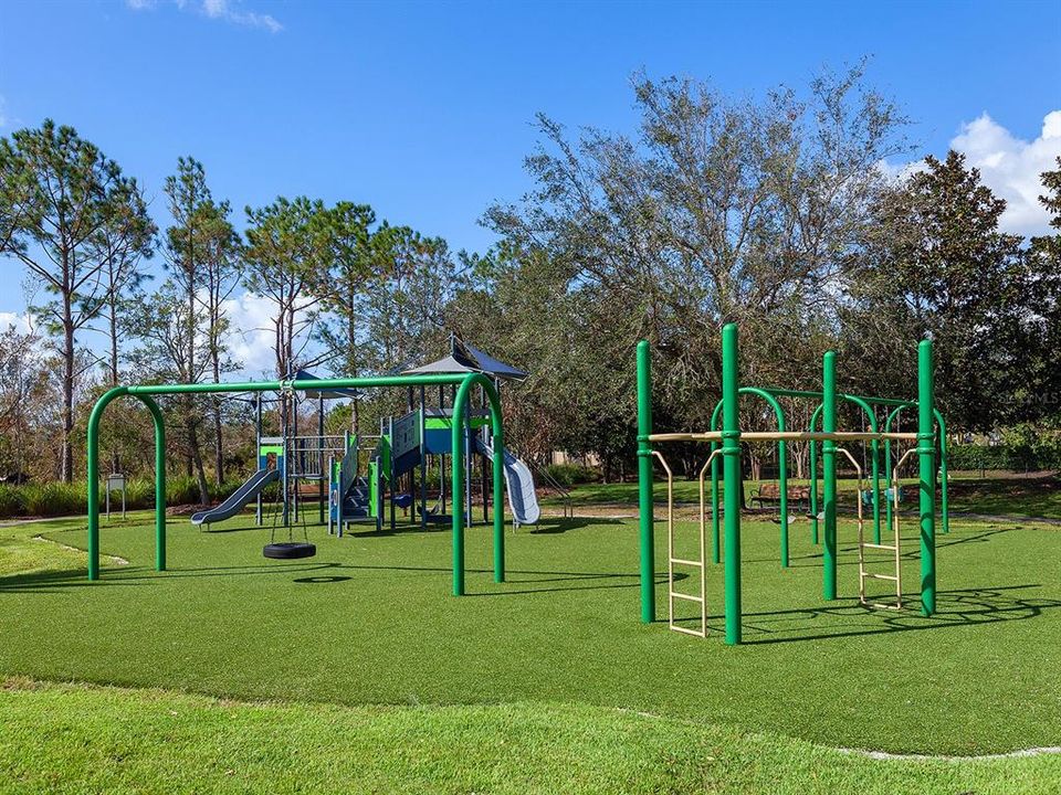 Activo con contrato: $1,975,000 (4 camas, 3 baños, 3033 Pies cuadrados)