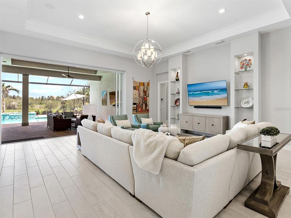 Activo con contrato: $1,975,000 (4 camas, 3 baños, 3033 Pies cuadrados)