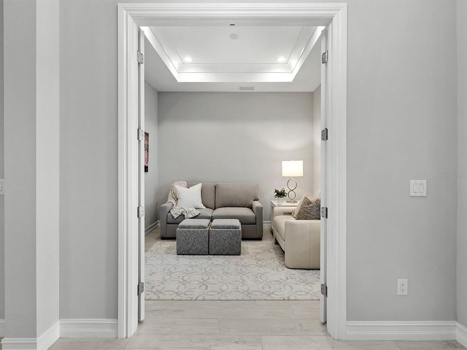 Activo con contrato: $1,975,000 (4 camas, 3 baños, 3033 Pies cuadrados)
