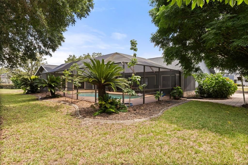 For Sale: $369,000 (3 beds, 2 baths, 2253 Square Feet)