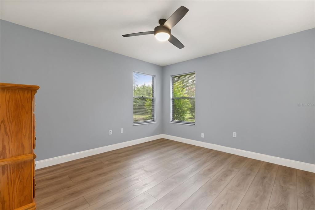 For Sale: $369,000 (3 beds, 2 baths, 2253 Square Feet)