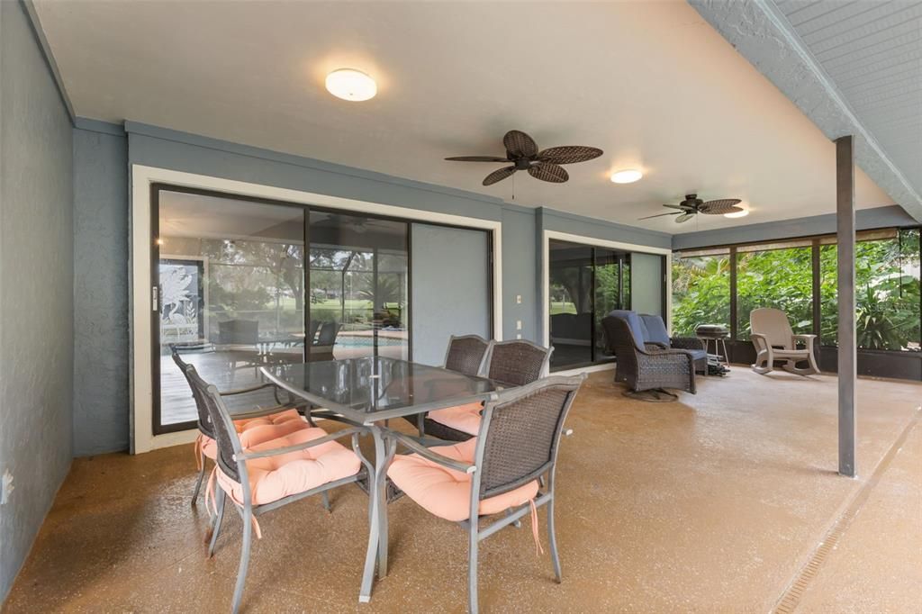 For Sale: $369,000 (3 beds, 2 baths, 2253 Square Feet)