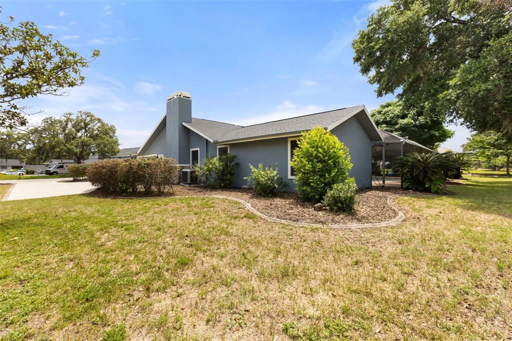 For Sale: $369,000 (3 beds, 2 baths, 2253 Square Feet)