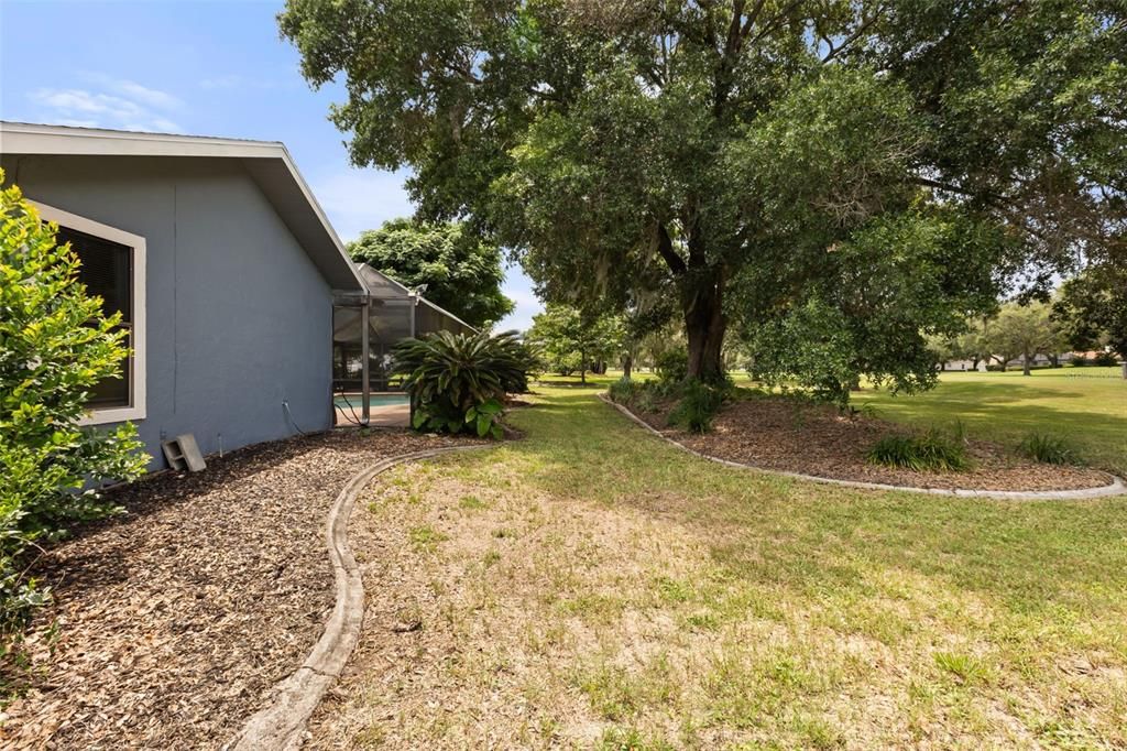 For Sale: $369,000 (3 beds, 2 baths, 2253 Square Feet)
