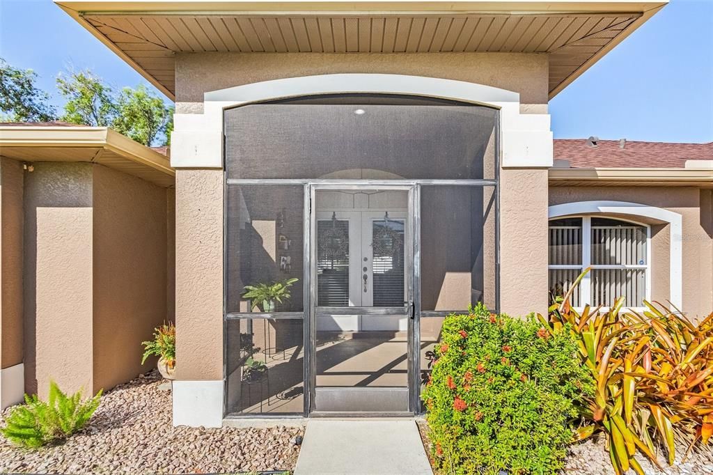 For Rent: $2,600 (3 beds, 2 baths, 1631 Square Feet)