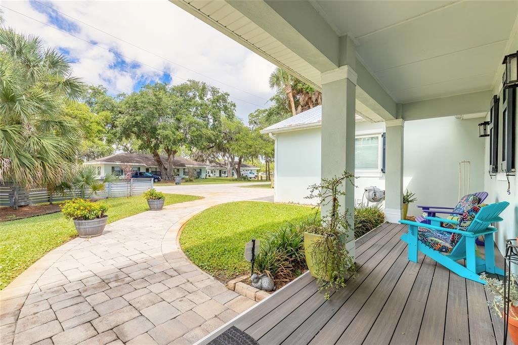 For Sale: $775,000 (2 beds, 2 baths, 1725 Square Feet)
