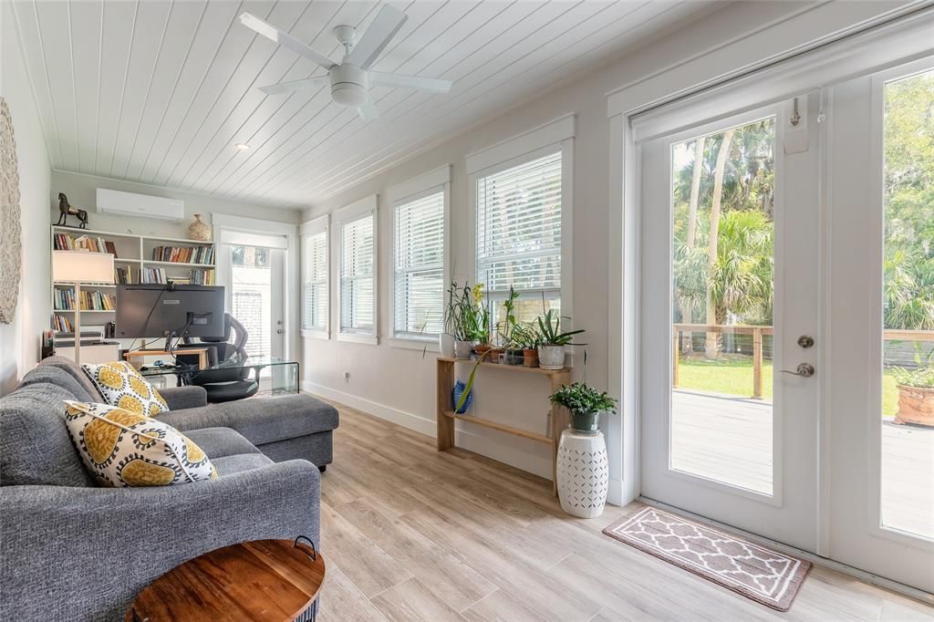 For Sale: $775,000 (2 beds, 2 baths, 1725 Square Feet)