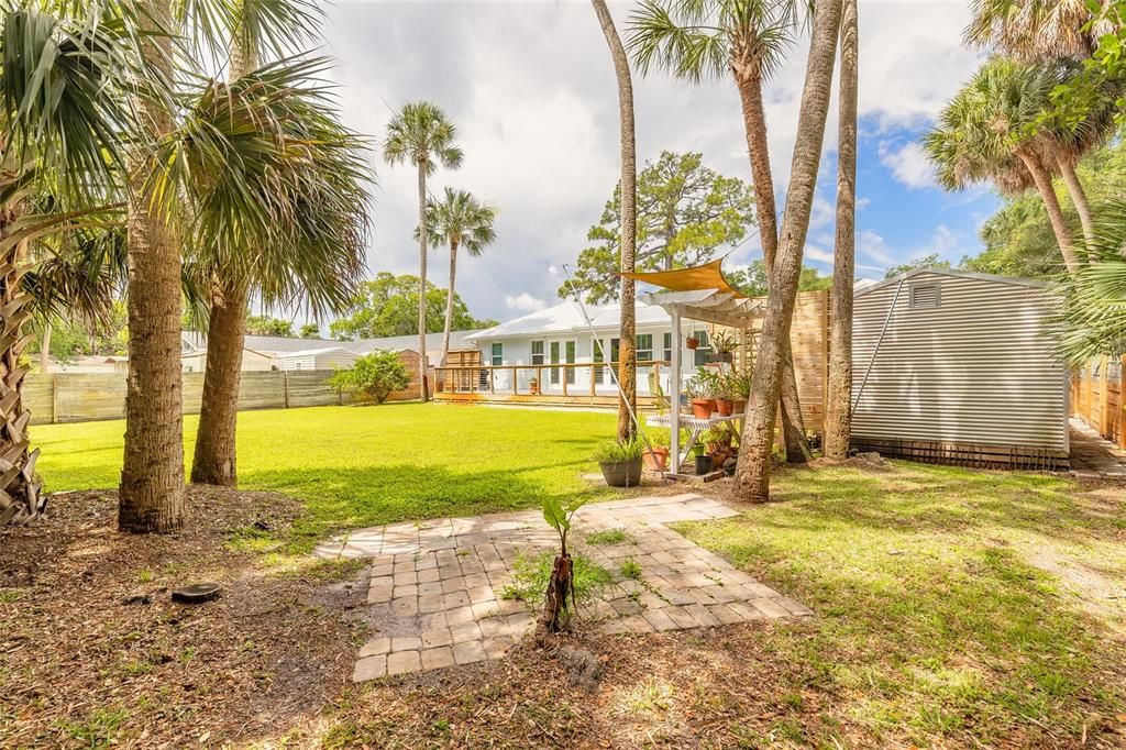 For Sale: $775,000 (2 beds, 2 baths, 1725 Square Feet)