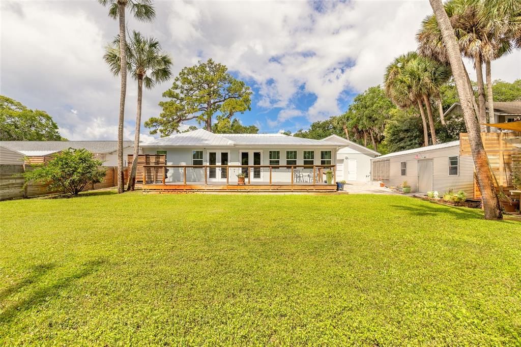 For Sale: $775,000 (2 beds, 2 baths, 1725 Square Feet)