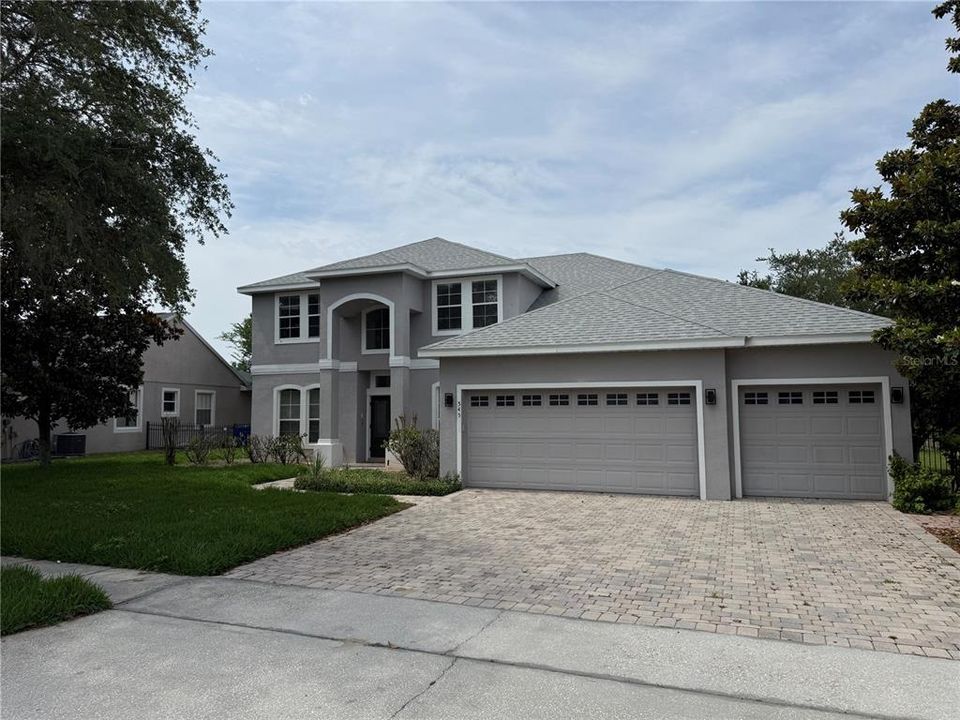 Active With Contract: $585,000 (5 beds, 4 baths, 3424 Square Feet)