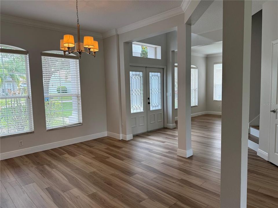 Active With Contract: $585,000 (5 beds, 4 baths, 3424 Square Feet)