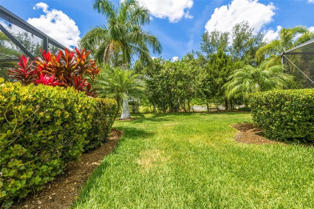 Activo con contrato: $699,900 (4 camas, 2 baños, 2255 Pies cuadrados)