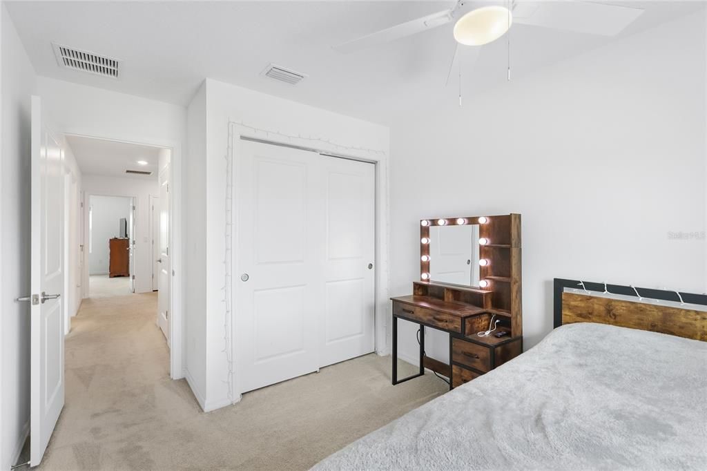 En Venta: $350,000 (3 camas, 2 baños, 1412 Pies cuadrados)