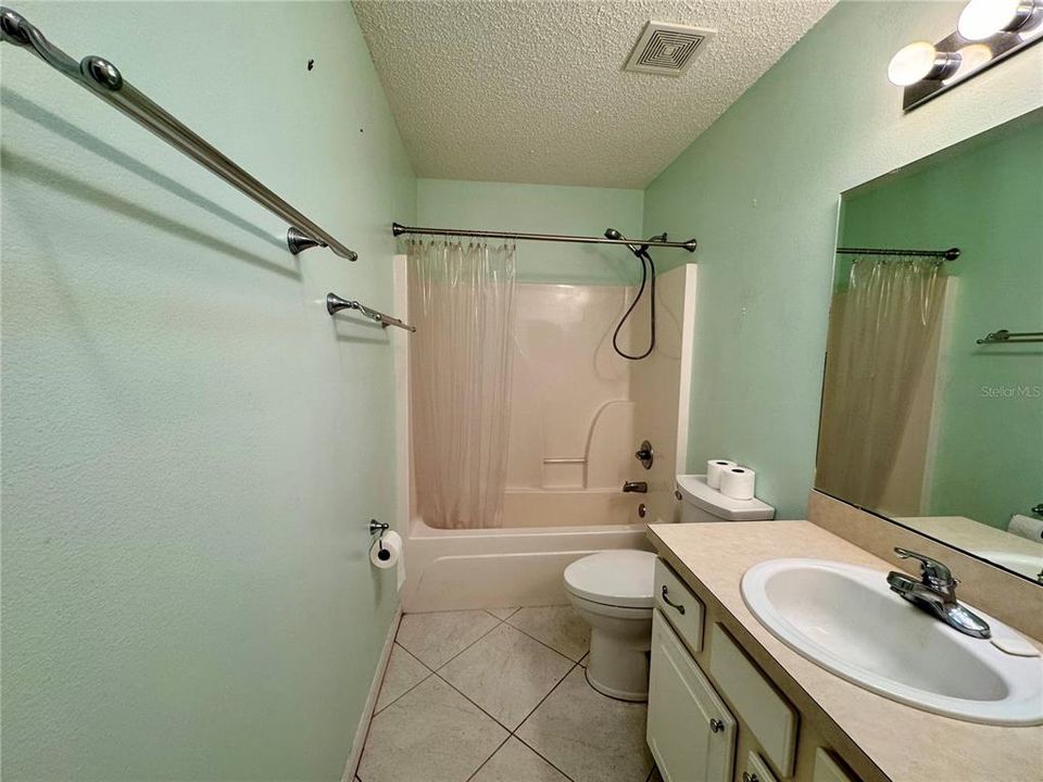 For Rent: $1,795 (2 beds, 2 baths, 1328 Square Feet)