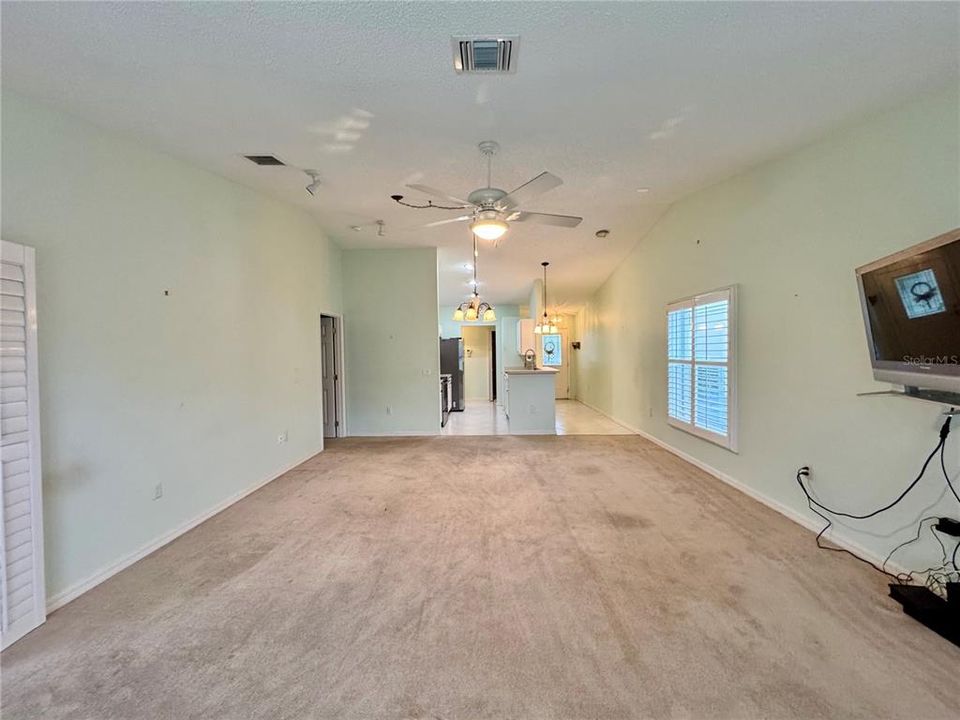 For Rent: $1,795 (2 beds, 2 baths, 1328 Square Feet)