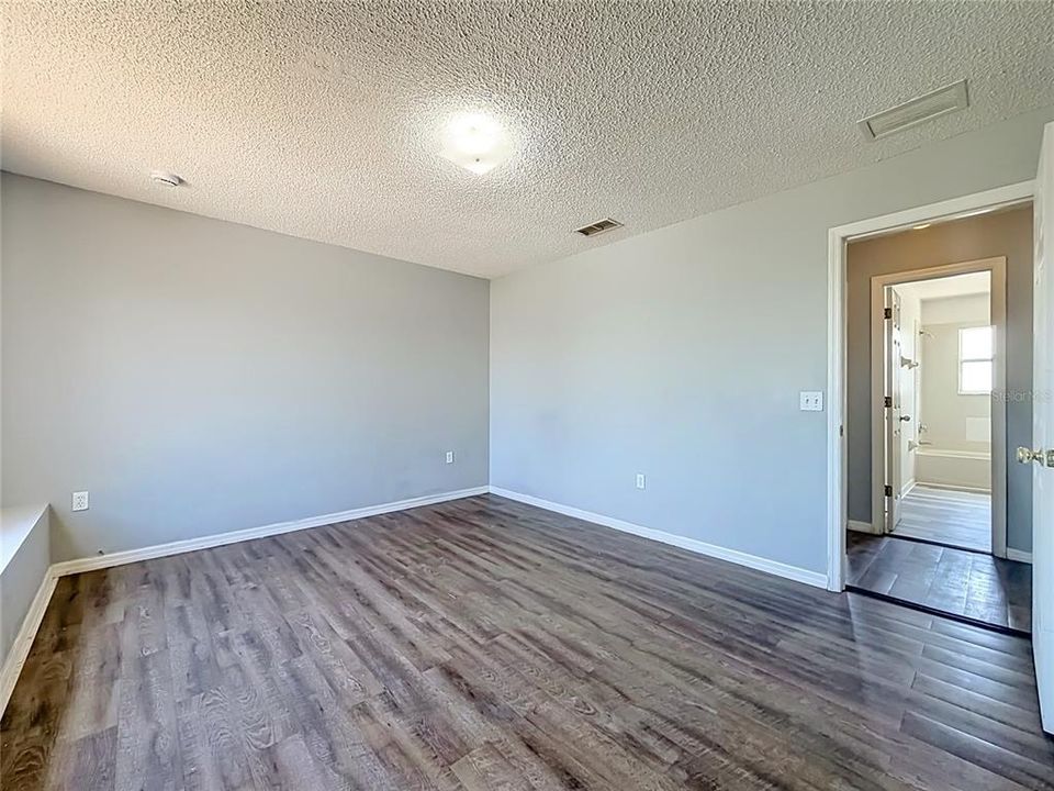 Active With Contract: $269,900 (4 beds, 2 baths, 2104 Square Feet)