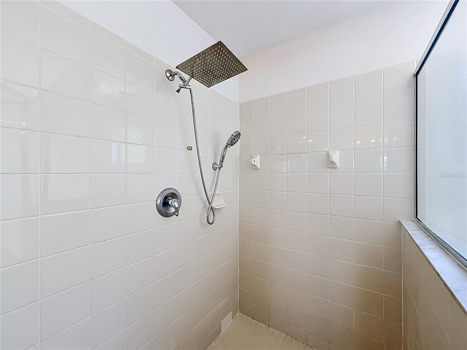 Active With Contract: $269,900 (4 beds, 2 baths, 2104 Square Feet)