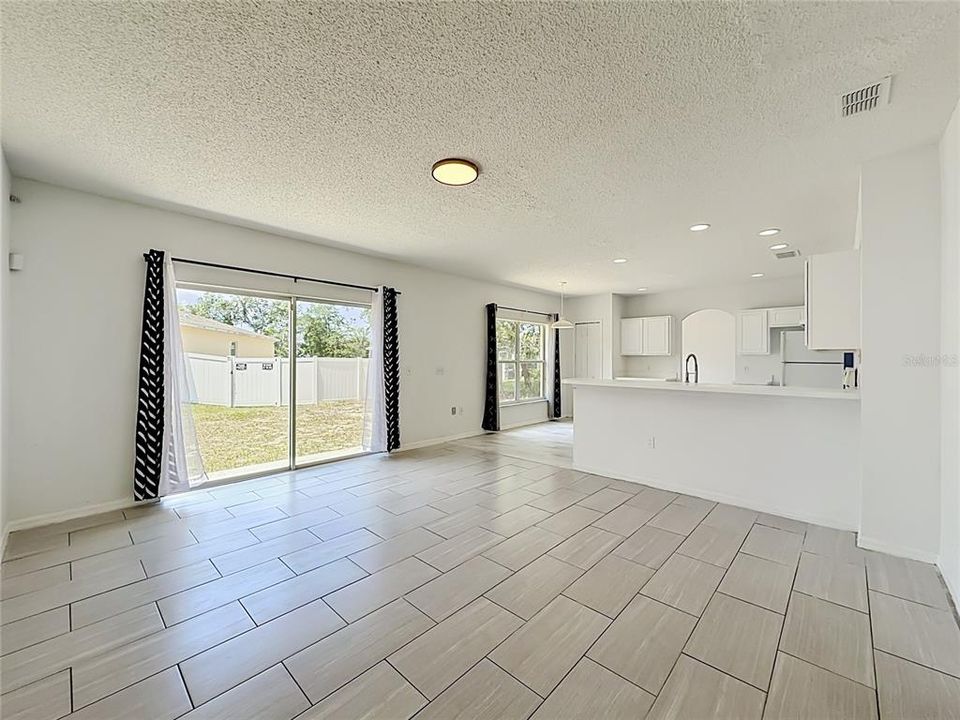 Active With Contract: $269,900 (4 beds, 2 baths, 2104 Square Feet)