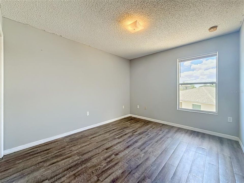 Active With Contract: $269,900 (4 beds, 2 baths, 2104 Square Feet)