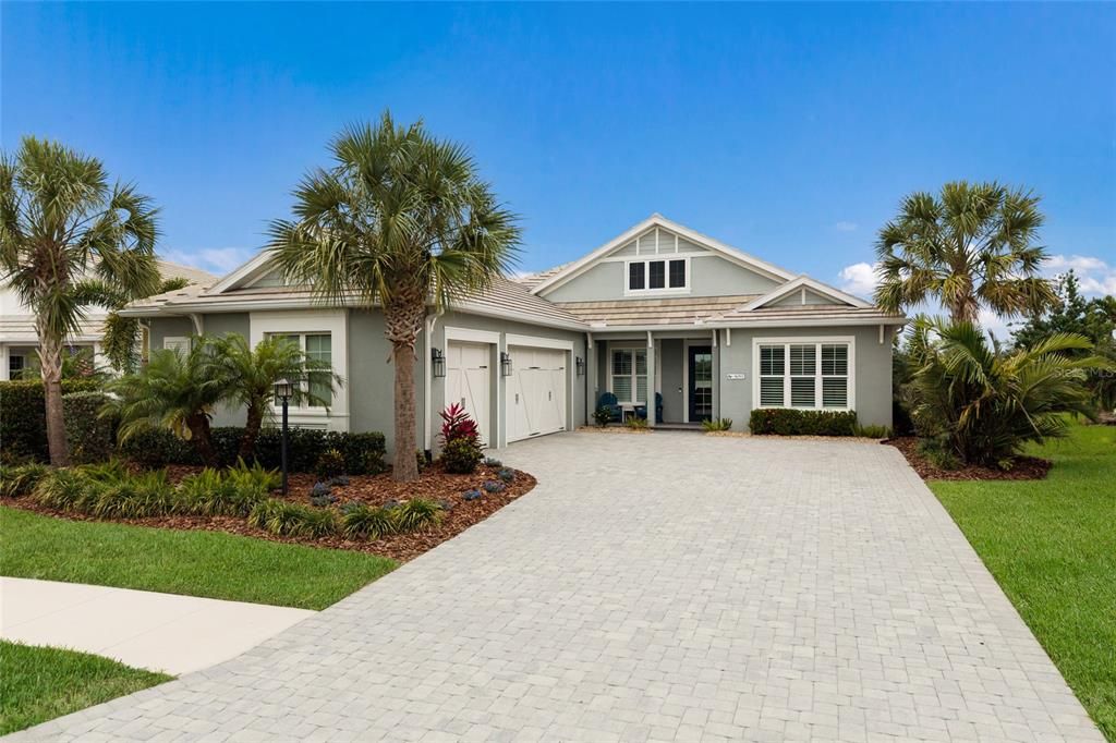 Vendido Recientemente: $1,499,999 (3 camas, 3 baños, 2718 Pies cuadrados)