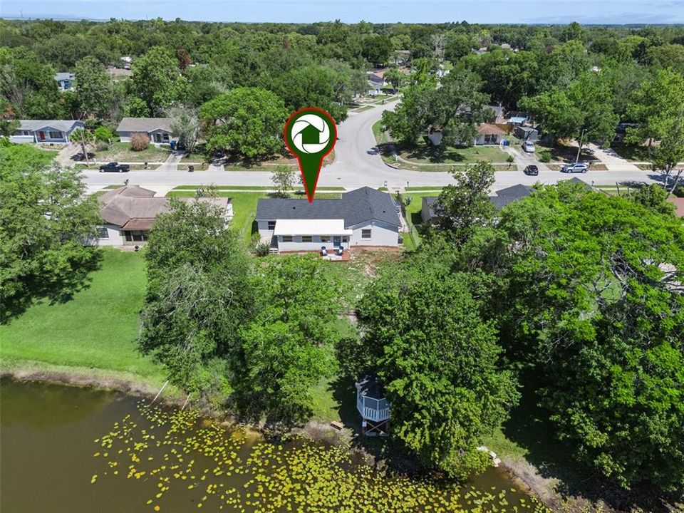 Active With Contract: $404,000 (3 beds, 2 baths, 1815 Square Feet)