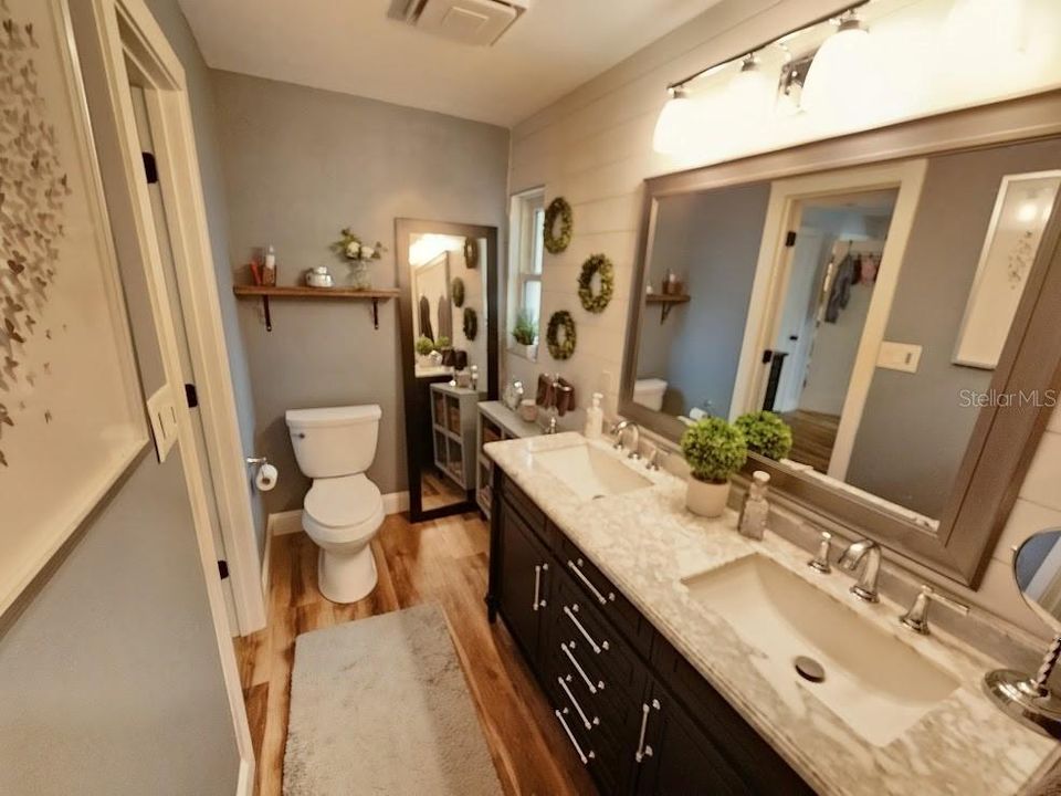 Active With Contract: $635,000 (3 beds, 2 baths, 1689 Square Feet)