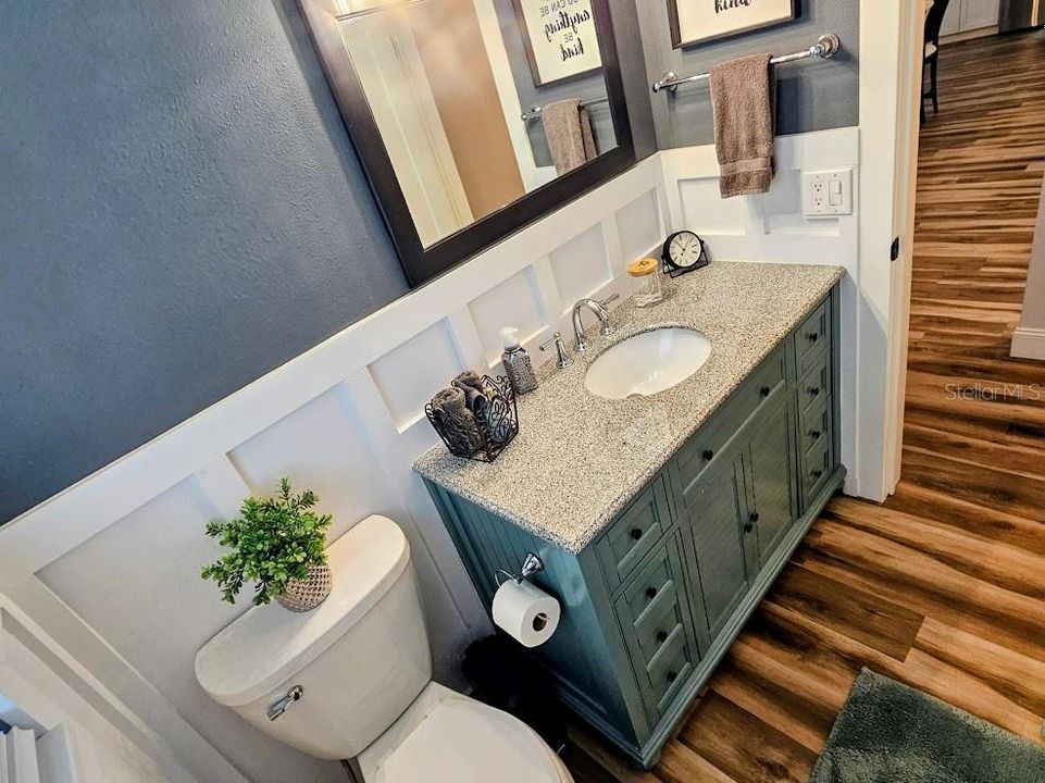 Active With Contract: $635,000 (3 beds, 2 baths, 1689 Square Feet)