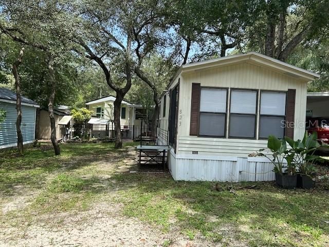 For Sale: $79,900 (1 beds, 1 baths, 408 Square Feet)