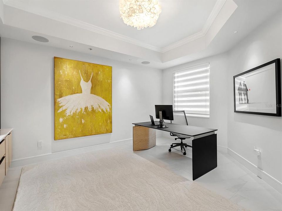 For Rent: $7,500 (2 beds, 2 baths, 1983 Square Feet)