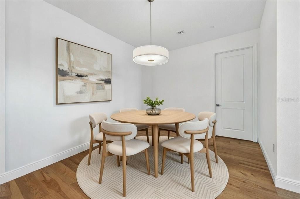 В аренду: $3,750 (2 спален, 2 ванн, 1310 Квадратных фут)