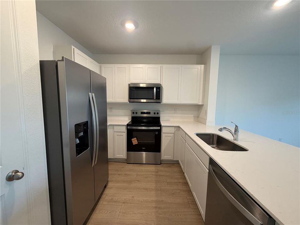 В аренду: $2,199 (3 спален, 2 ванн, 1463 Квадратных фут)