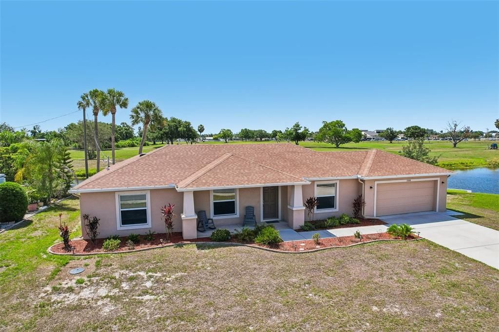 For Sale: $359,900 (3 beds, 2 baths, 1622 Square Feet)