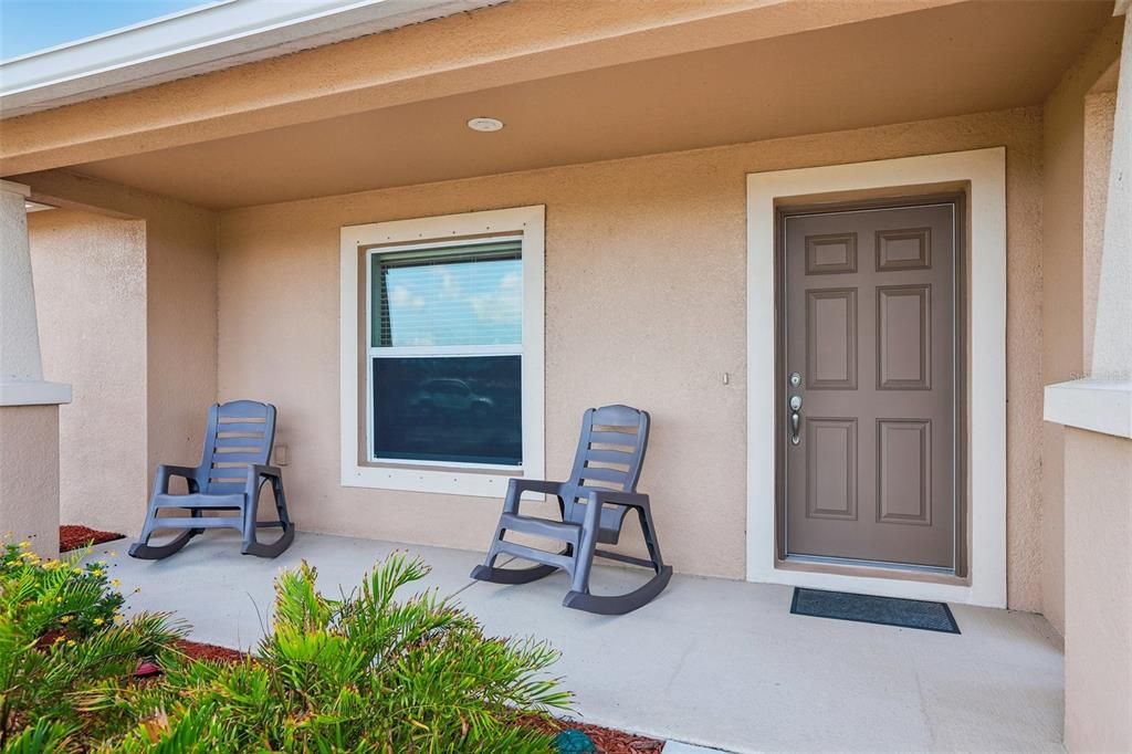 For Sale: $359,900 (3 beds, 2 baths, 1622 Square Feet)