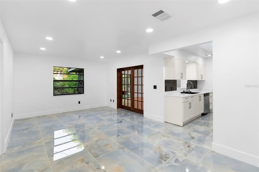 Active With Contract: $889,000 (3 beds, 2 baths, 2272 Square Feet)