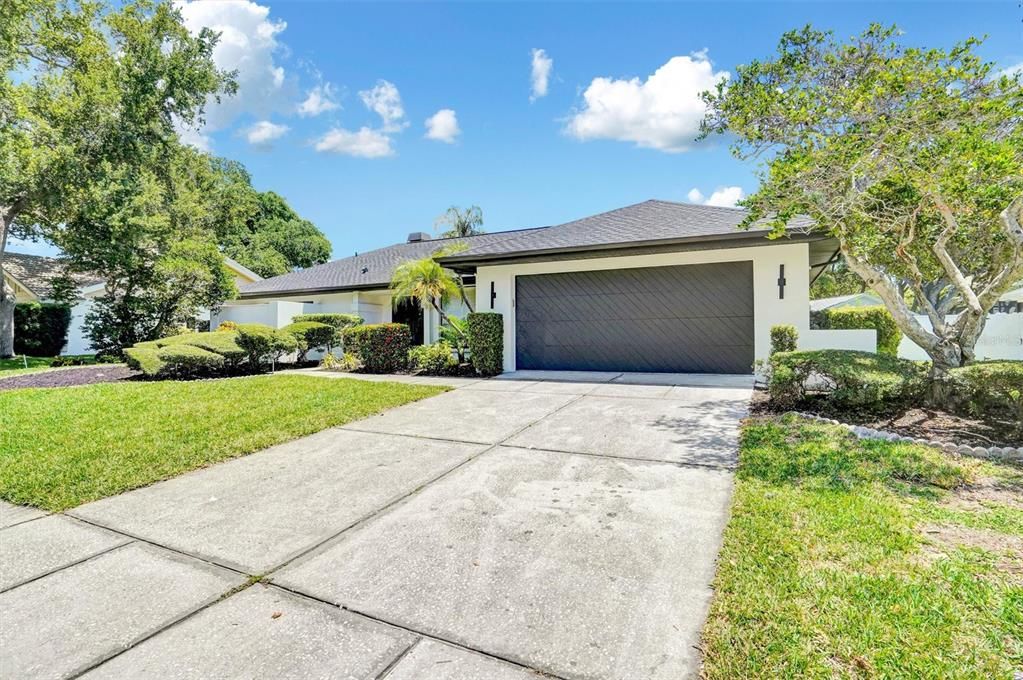 En Venta: $820,000 (3 camas, 2 baños, 2190 Pies cuadrados)