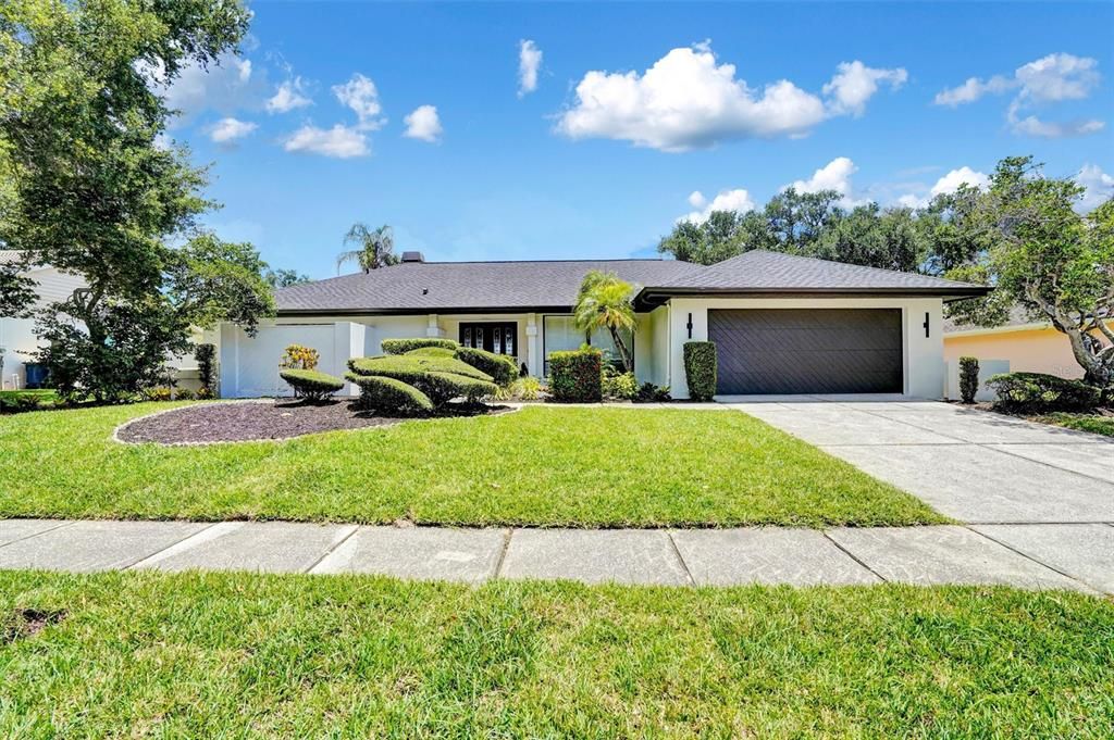 En Venta: $820,000 (3 camas, 2 baños, 2190 Pies cuadrados)